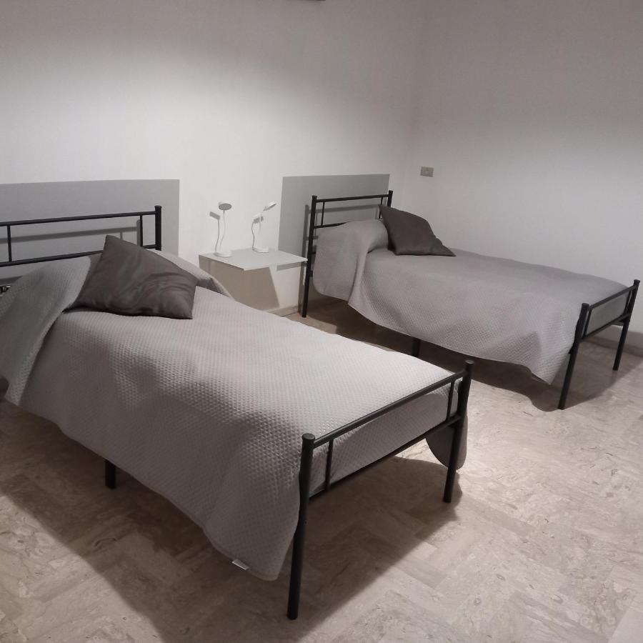 בארי Wendy House Apartament מראה חיצוני תמונה